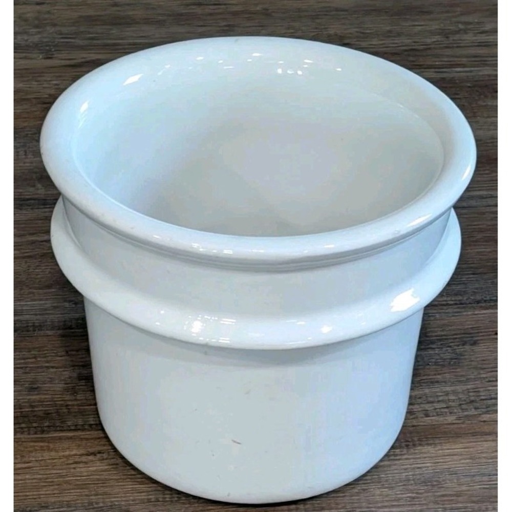 Rare Vintage Hall #4 Round Heavy Ceramic Stoneware Crock 9.5"